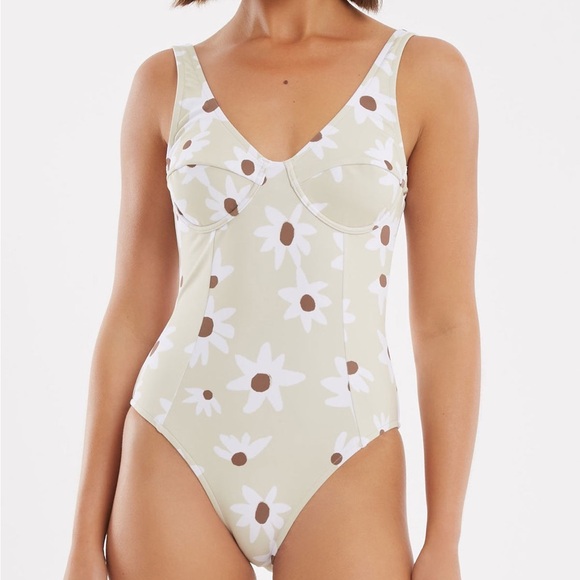 DO NOT BUY - Hold For @stephielea Zulu & Zephyr Paper Flower One Piece Swim Suit - Picture 14 of 14